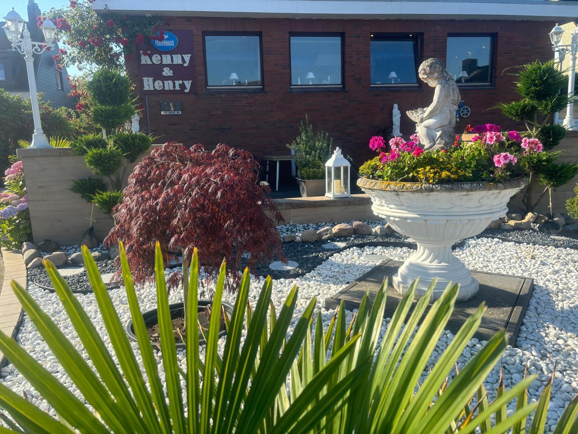 Hotel Kenny & Henry Cuxhaven Exterior foto